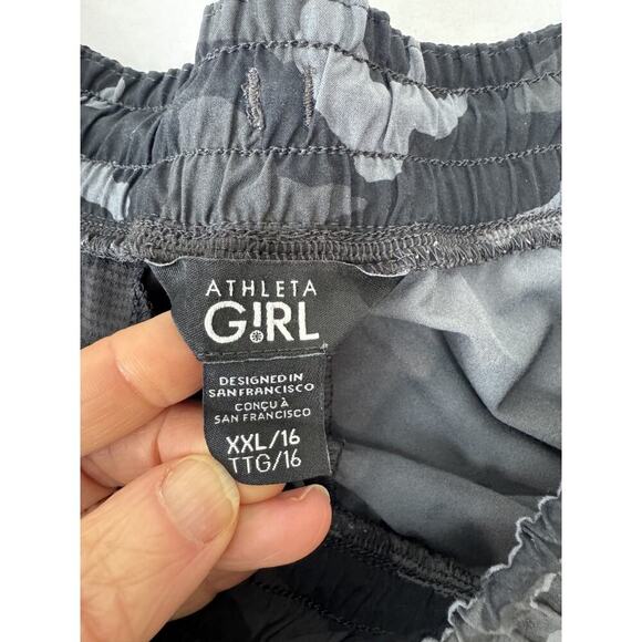 Athleta Girl All Play 3" Short Girl's Sz XXL 16 Athletic Black Camo Zip Pockets - Picture 8 of 9